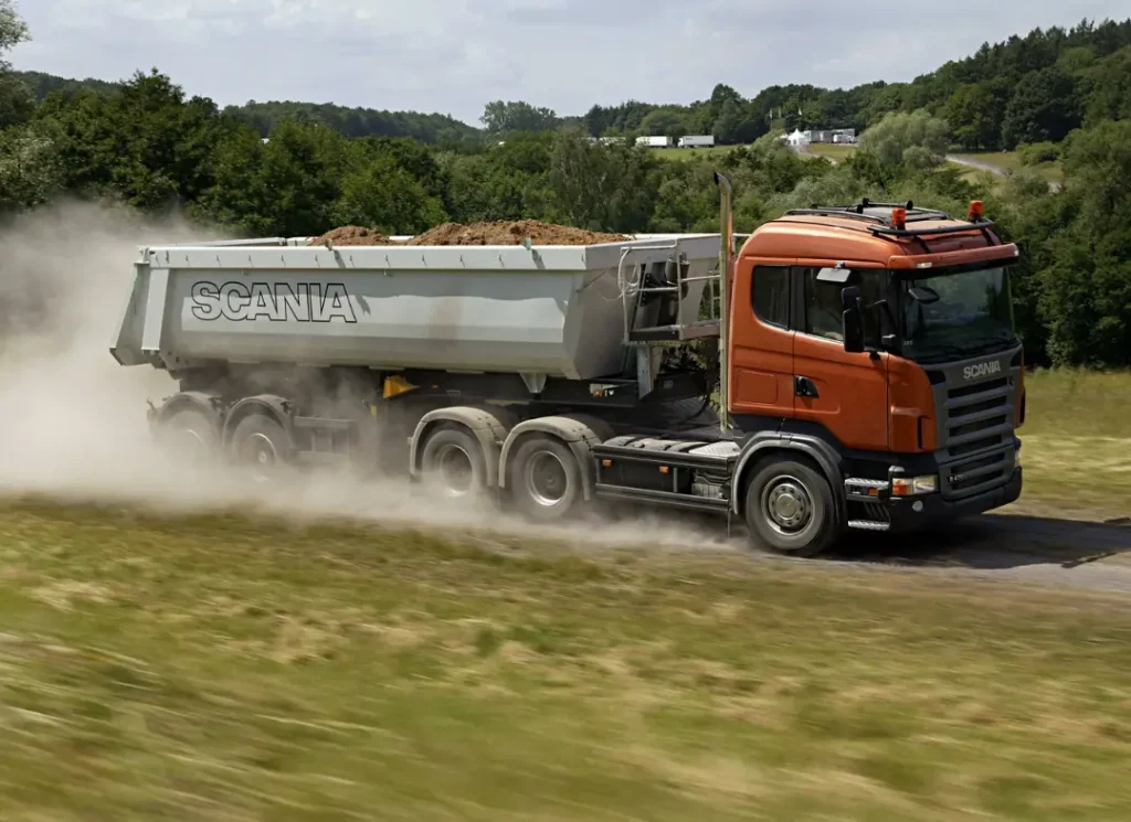 Dump Truck Hualing Service Heading Image 2